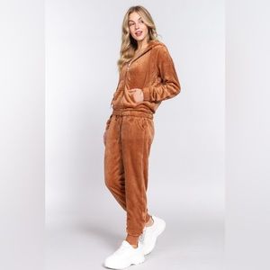 NEW Teddy Bear Soft Faux Fur Zip Hoodie Jacket and Jogger Pant Set Medium